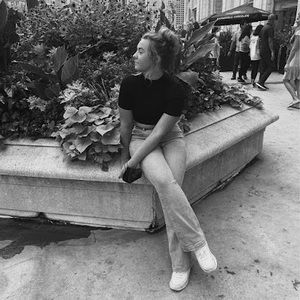 Meet your Posher, Ella